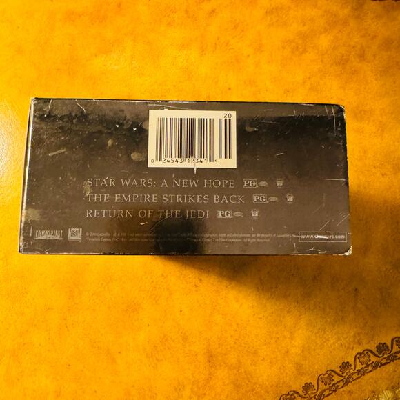 Star Wars Trilogy DVD 2004 4 Disc Box Set Full Screen) IV, V, VI, Bonus DVD - Picture 3 of 3